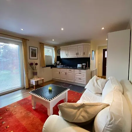 App 3 Apartment List Room photo
