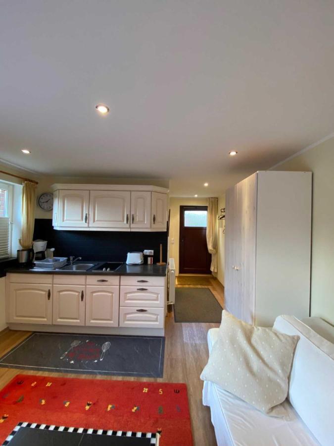 App 3 Apartment List